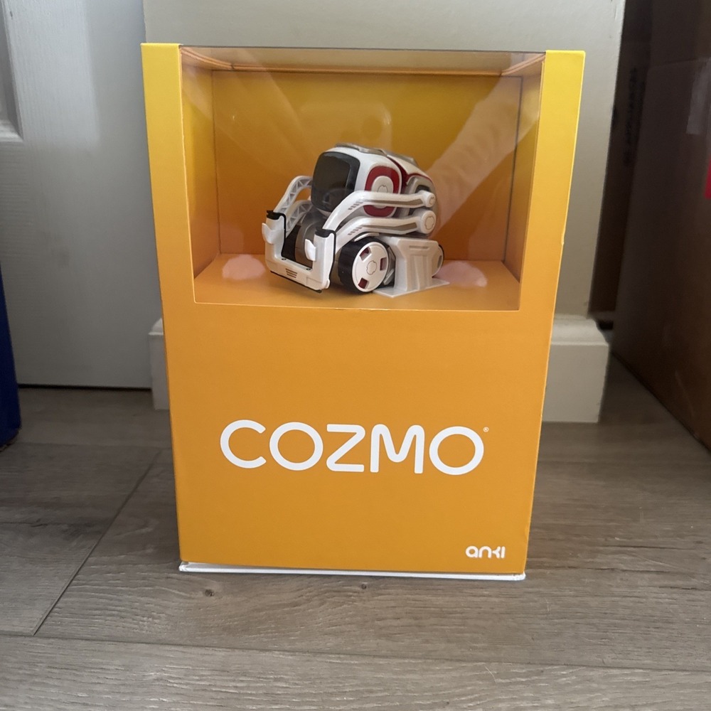 NEW SEALED ORIGINAL ANKI‎ COSMO ROBOT 1ST GENERATION 2016 *read
